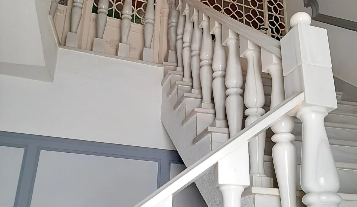 escaleras 4